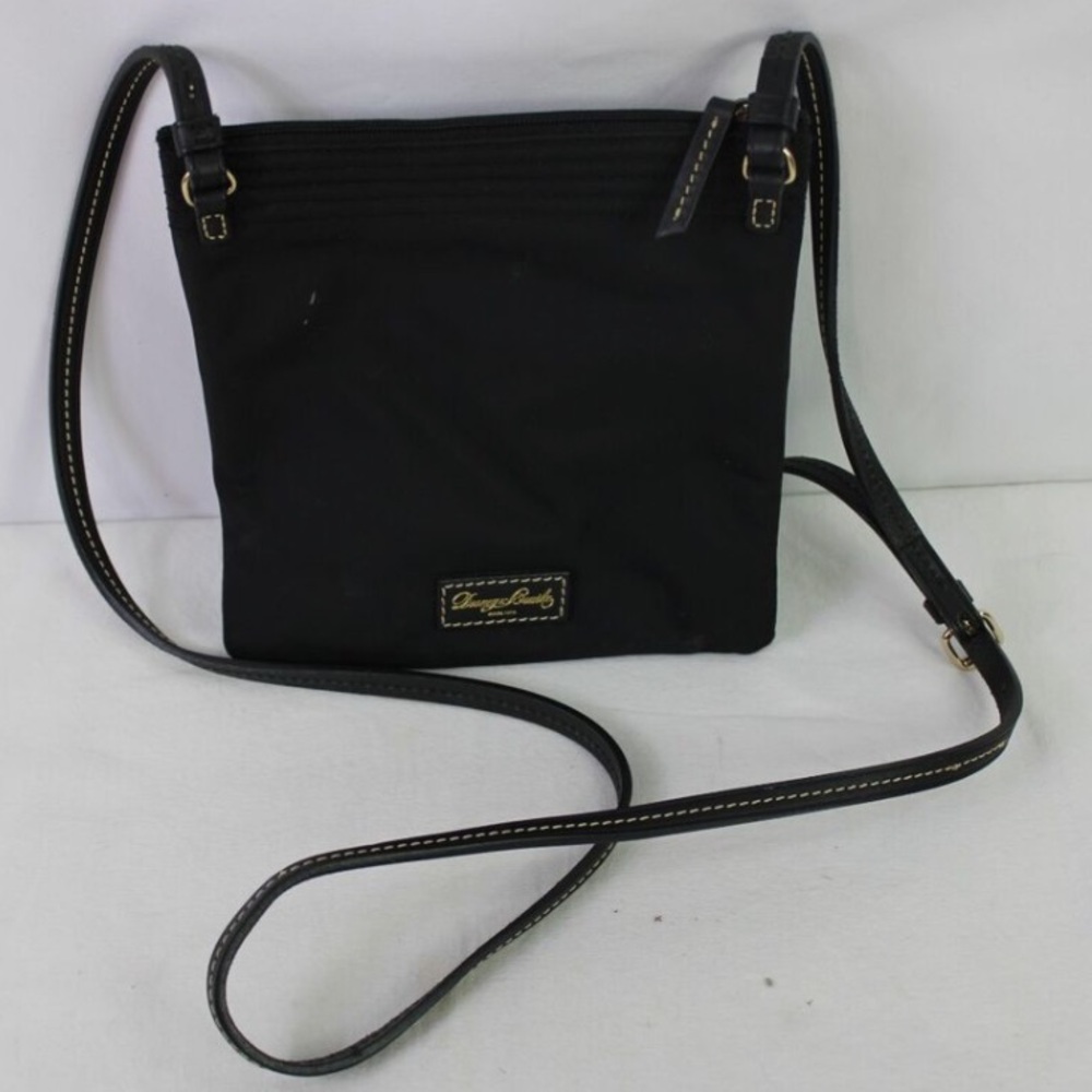 🦆 Dooney & Bourke Crossbody Bag Black Nylon North South Triple Zip